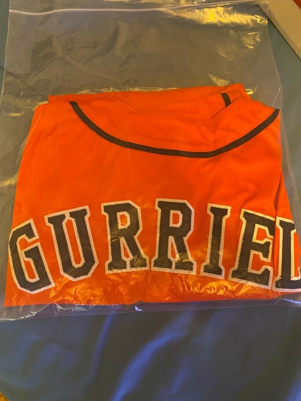 yuli gurriel orange jersey
