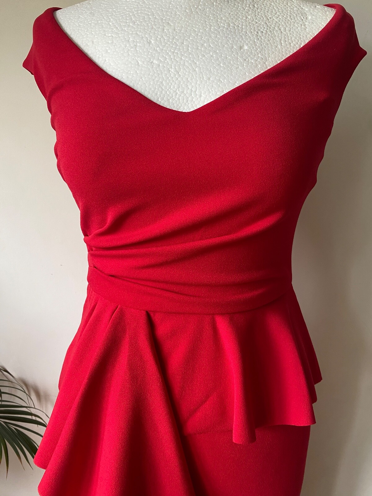 City Goddess OFF THE SHOULDER Mermaid Mixi Length Size 8 Red - Picture 4 of 4