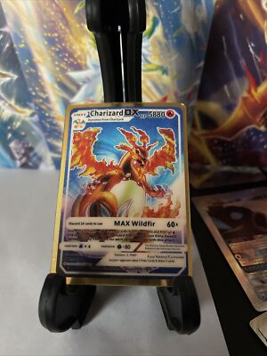 Charizard VMax Rare Gold Foil Pvc  Fan Art  3d Image Shifting NM