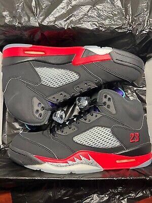 Size 9.5 - Jordan 5 Retro Top 3 Black 2020 (Untouched/Dead Stock)