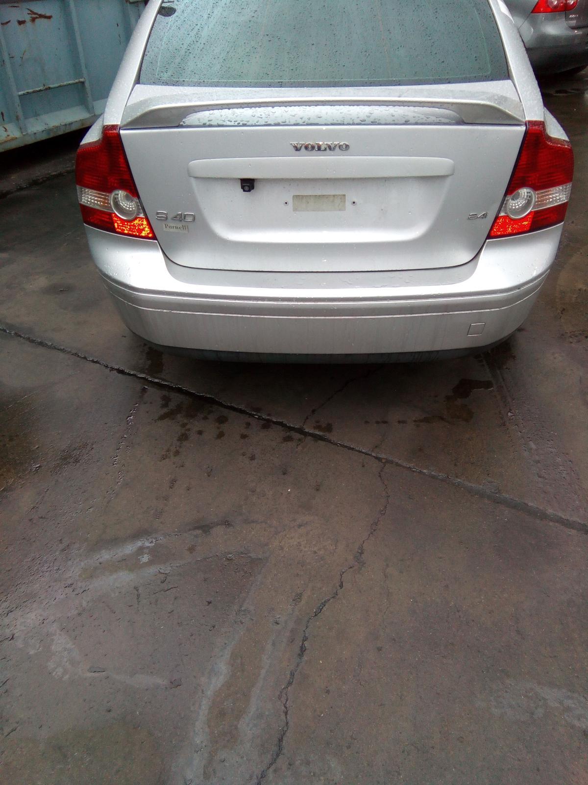 VOLVO S40 03/2004-09/2007 RIGHT HEADLAMP XENON BLACK INSERT AL P/N 0301198672 - thumbnail 5