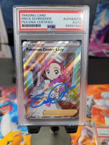 Auto Erica Schroeder Pokémon Center Lady 185/185 PSA DNA