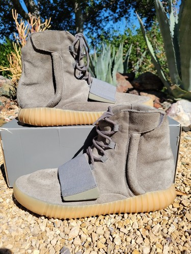 Adidas Yeezy Boost 750 Grey Gum Glow BB1840 Size 13.5 500 Adidas Yeezy Boost 750 Grey Gum Glow BB1840 Size 13.5 500
