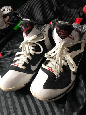 lebron 9 freegums on feet