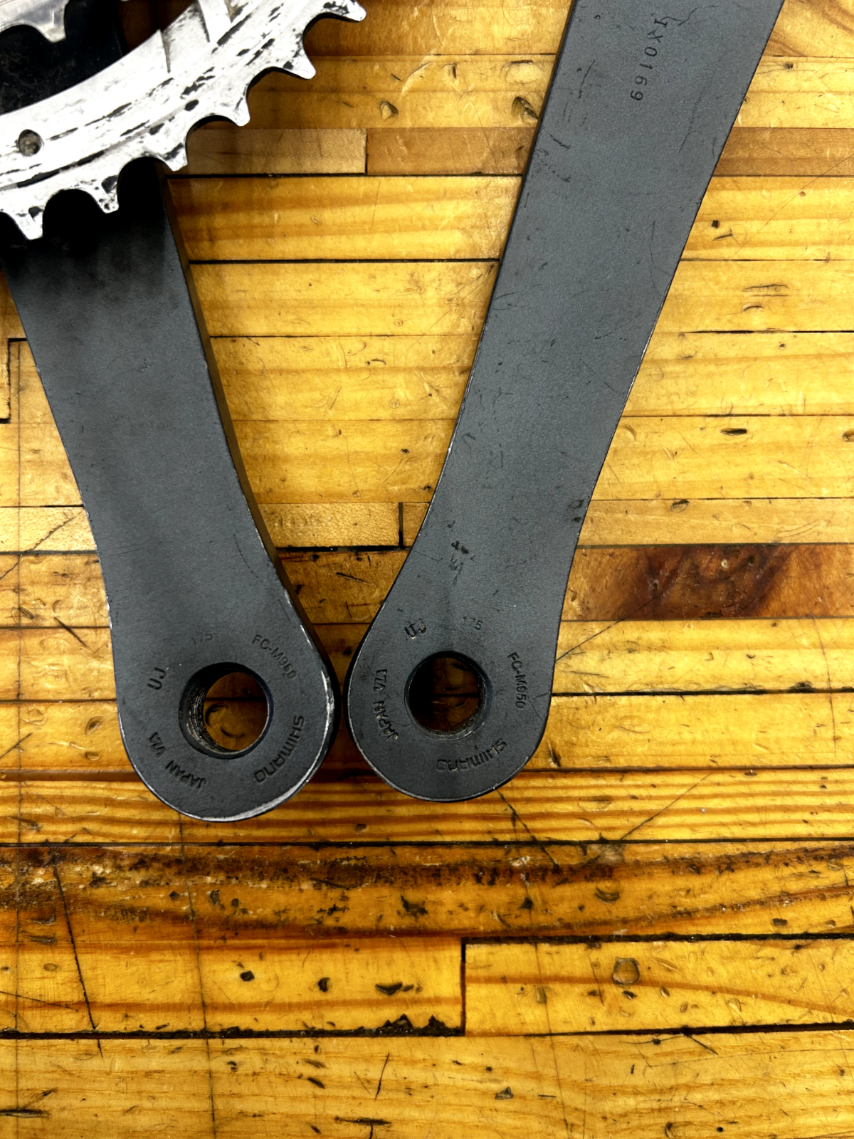 Vintage Shimano XTR Triple Crankset FC-950 (No Crank Bolts) Octalink, 24,34,46
