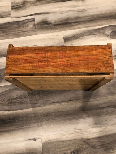 Vintage Earl Fruit Company wooden crate San Francisco C.A. HI-Color Grapes