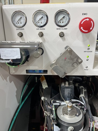 Kulicke & Soffa 8060 Automatic Gold and Aluminum Wedge Bonder Wire Bonding