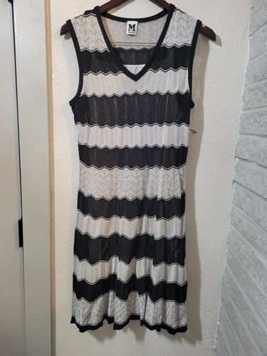 エム　ミッソーニ　チュニック　M MISSONI サイズ42 Missoni Iconic ZigZag Long Sleeve Knit Dress. Black and