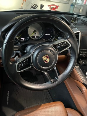 image 13 of interior