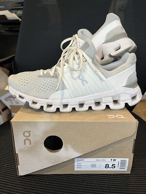 Size 8.5 - On Cloudswift White W