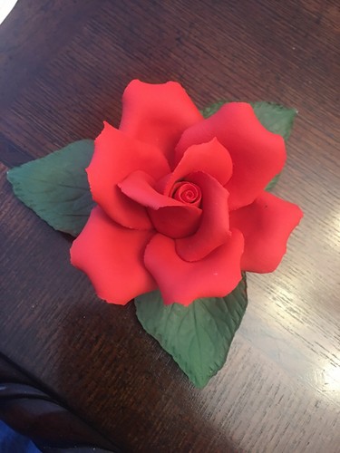 Porcelain Bisque Capodimonte Red Rose With Leaves Made In Italy W/ Original Box