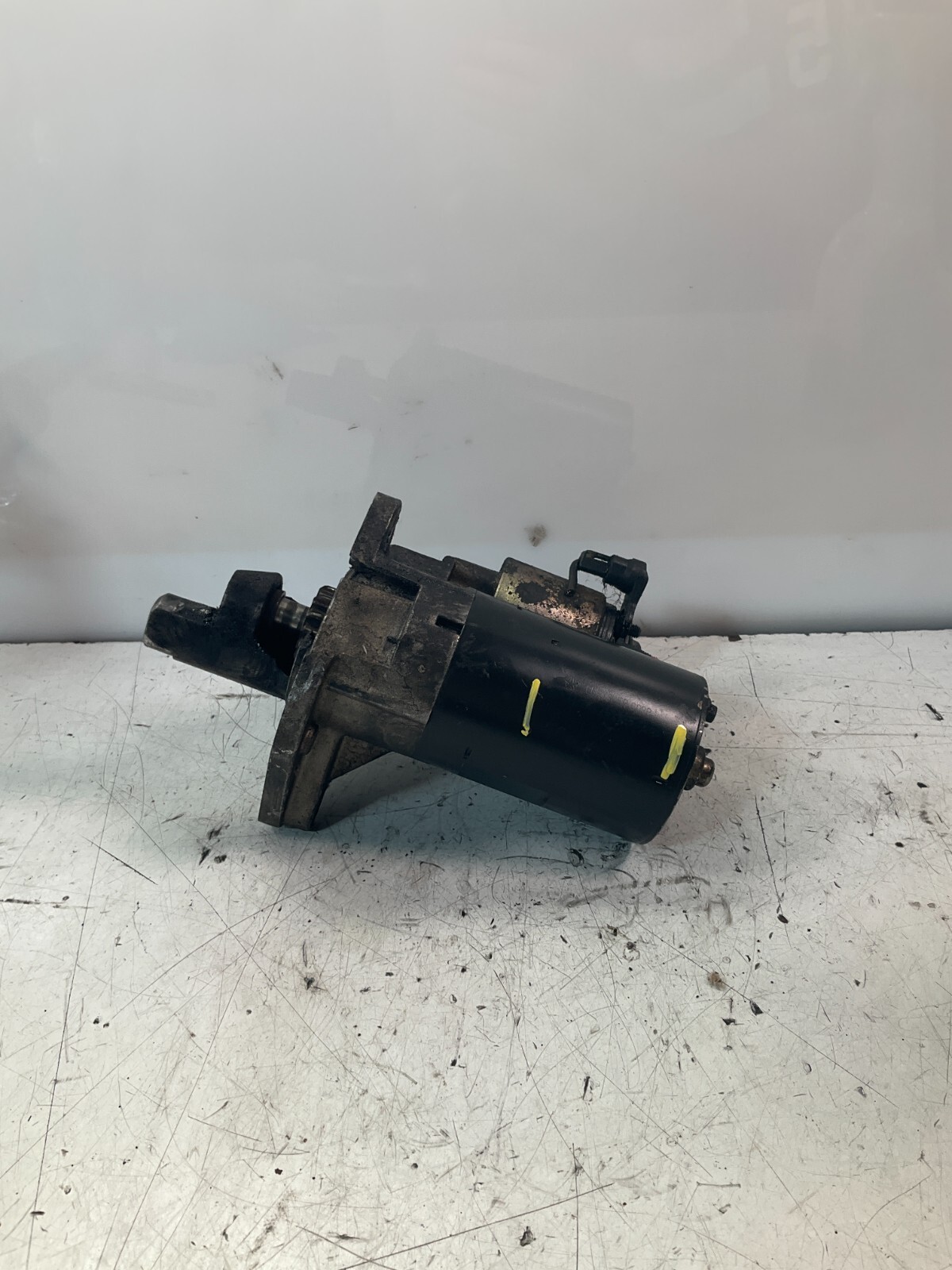 Motorino avviamento CHRYSLER VOYAGER 04686512AB (1995)