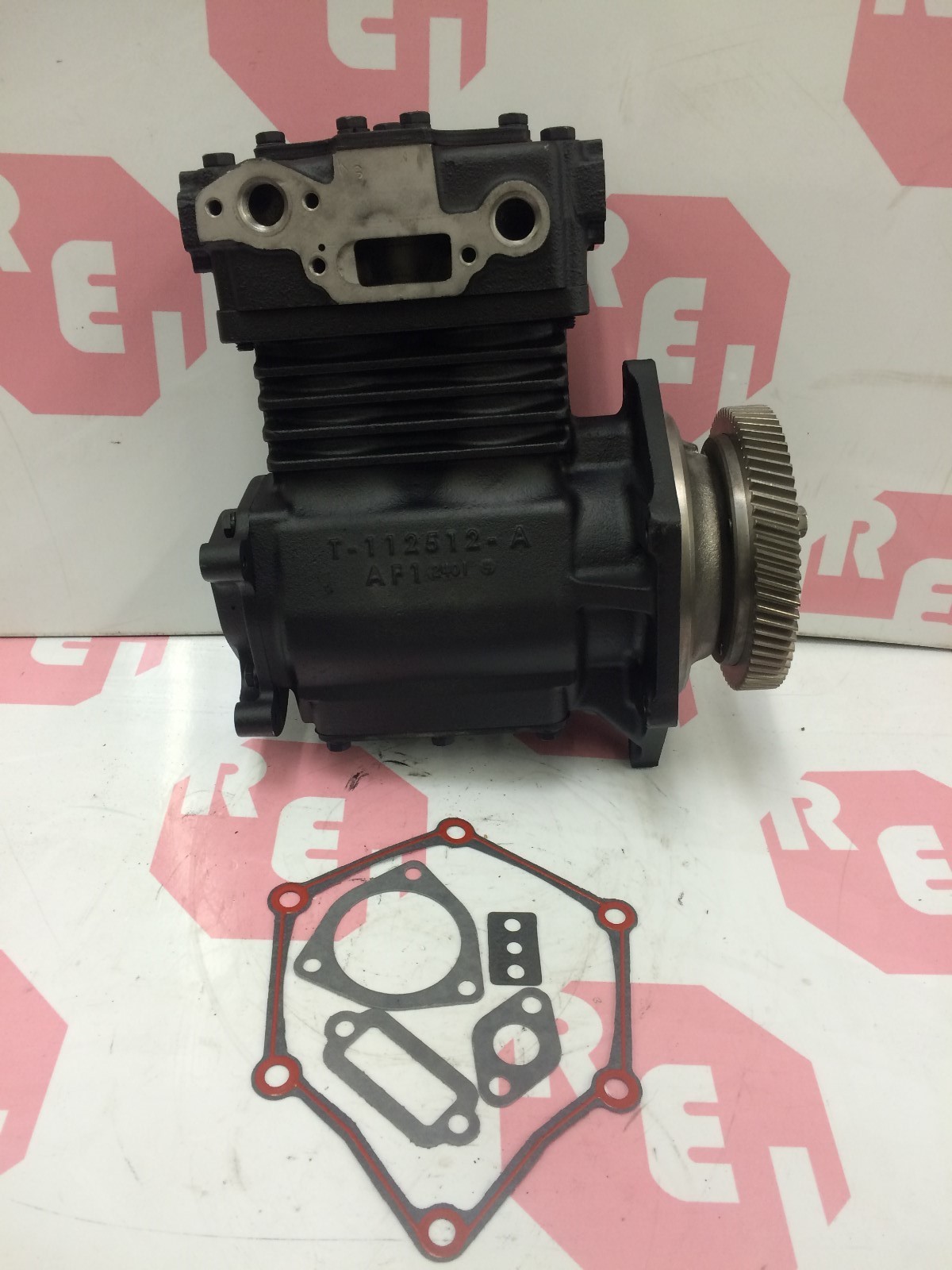 109425 5004188 R23522122 Bendix Air Compressor TF550 Detroit