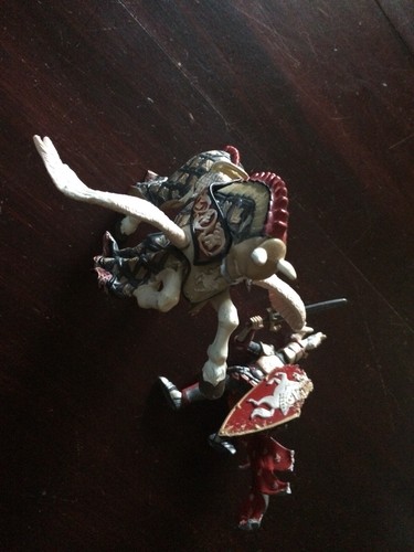PAPO HORSE WITH WINGS NEW AND KNIGHT IS DAMAGED 2007 LOOK!!!