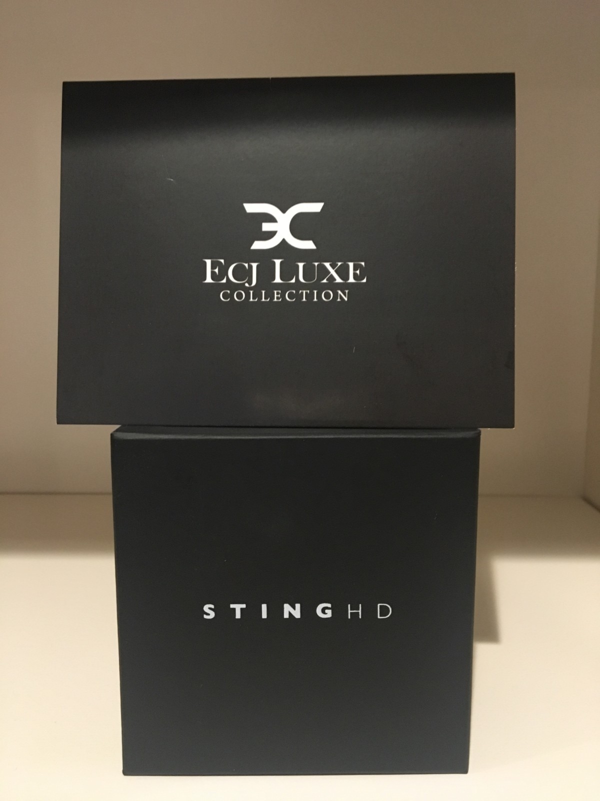 sting hd B430 bracelet (black platinum plated skull) *only preowned on market*