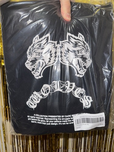 DARC SPORT DARC SPORT X MARVEL SPIDER-MAN VENOM “MISUNDERSTOOD” HOODIE - X LARGE