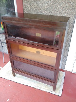 Globe Wernicke Sectional Bookcase Universal 11 Inch Unit Stacking