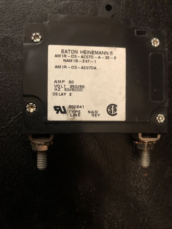 Eaton Heinemann AM1R D3 AC07DA 30 amp 250VAC circuit breaker