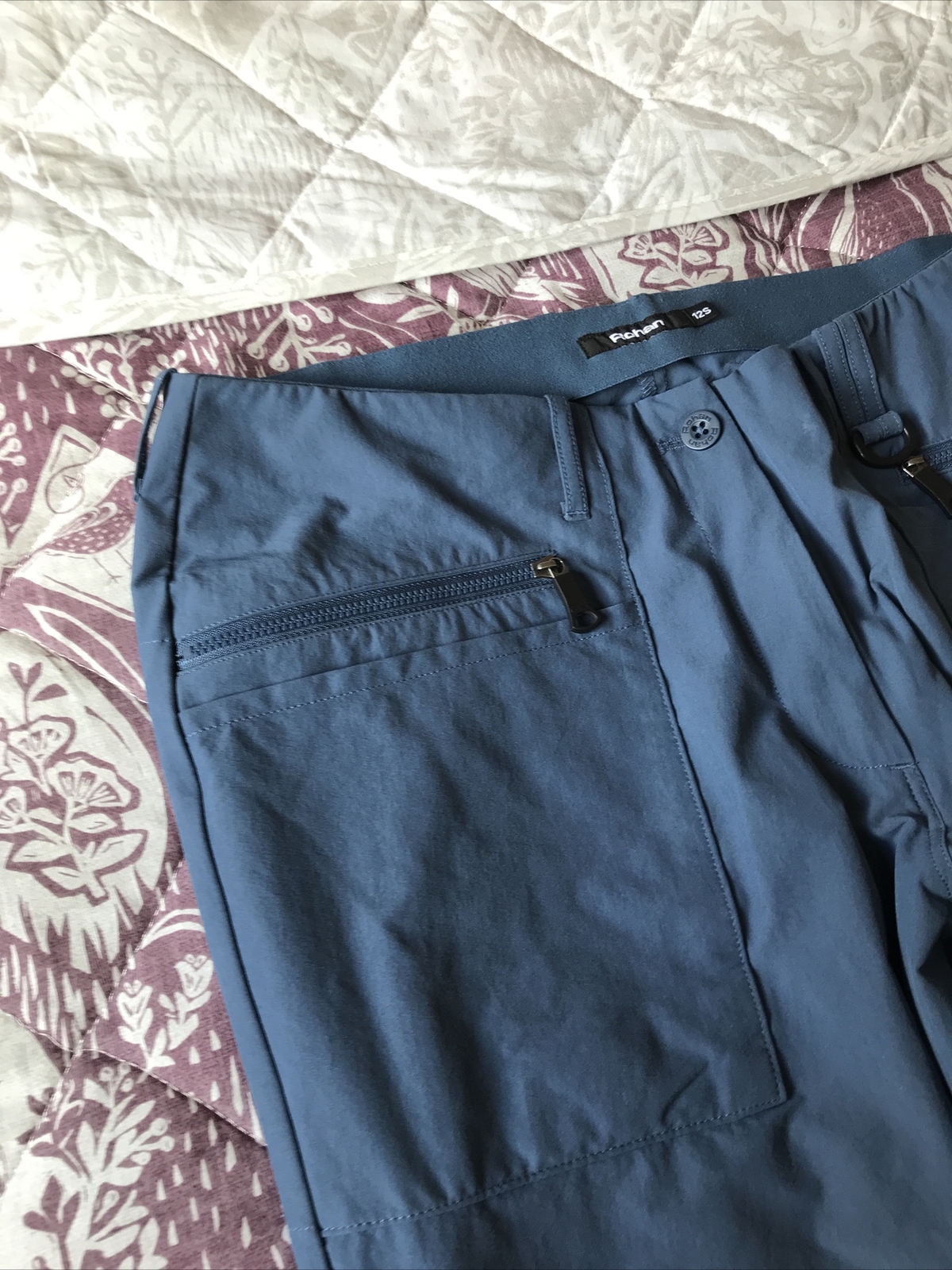 Rohan Ladies Stretch Bags Size 12S 