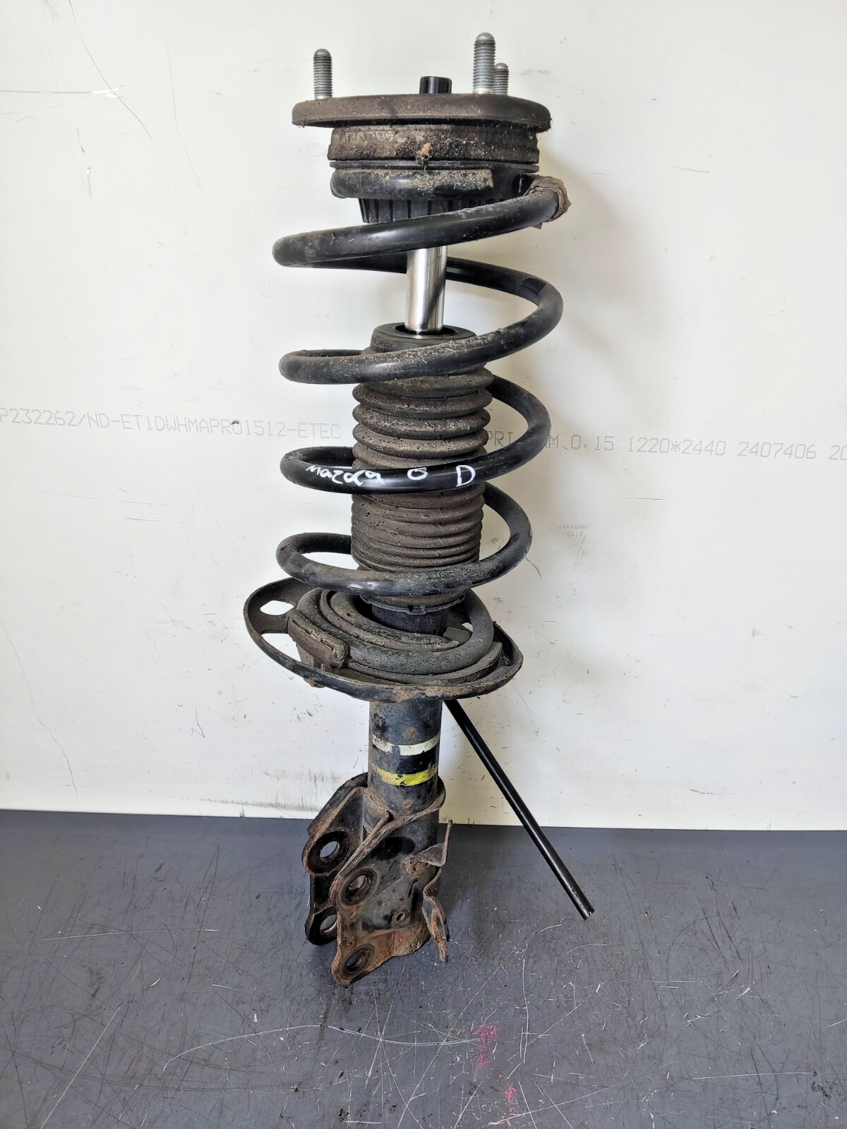 2016 Mazda 6 Skyactive 2.2 Diesel Driver Side SHOCK ABSORBER SUSPENSION LEG