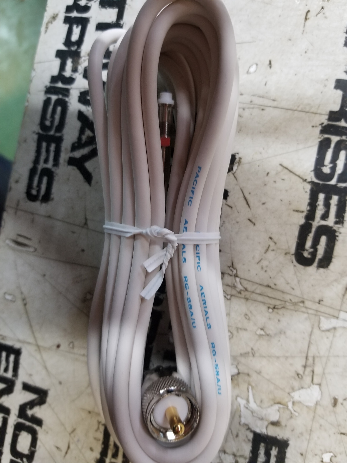 Navico Boat 1810 VHF Antenna Mount AA000223 - Picture 3 of 5