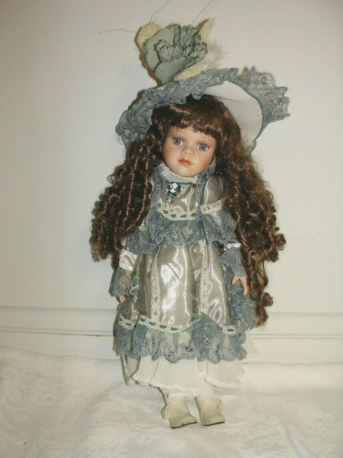 Victorian doll secrets: Seeley, Mildred: 9780916809973