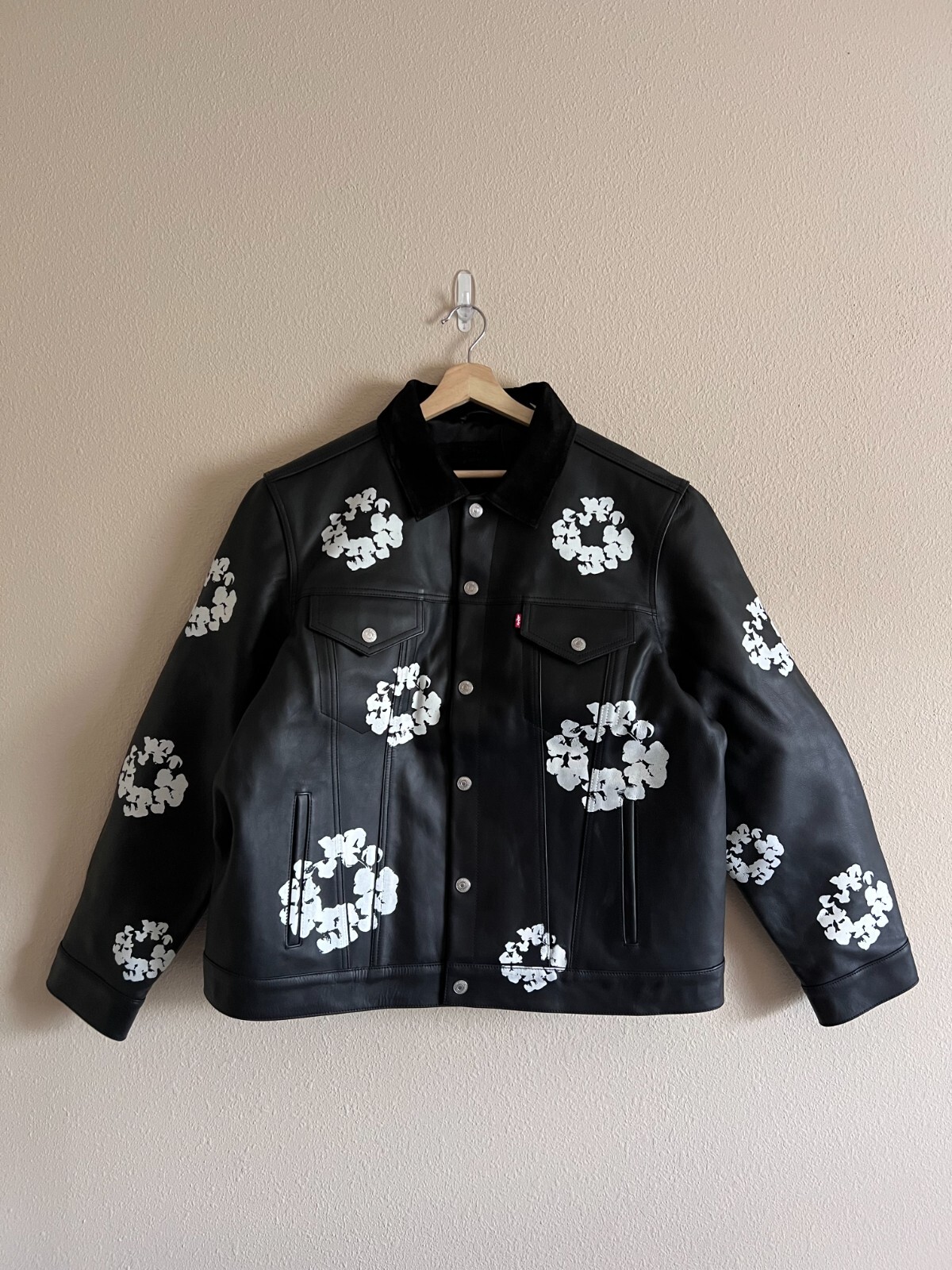 Denim Tears Levi's Leather Type 3 Cotton Wreath Jacket Denim Tears Levi's Leather Type 3 Cotton Wreath Jacket