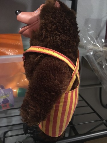 Vintage Showbiz Pizza Billy Bob Plush