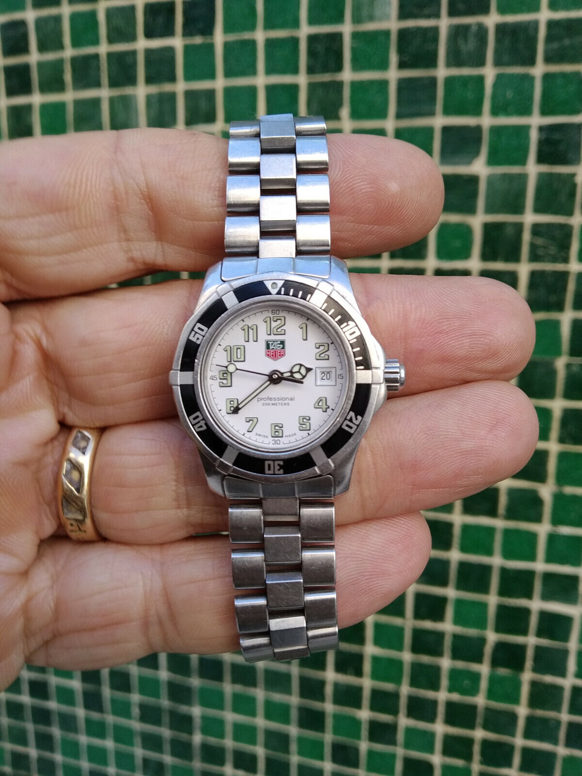 TAG HEUER LADIES SPORT 2000 CLASSIC SS PROFESSIONAL 200M TAG HEUER LADIES SPORT 2000 CLASSIC SS PROFESSIONAL 200M