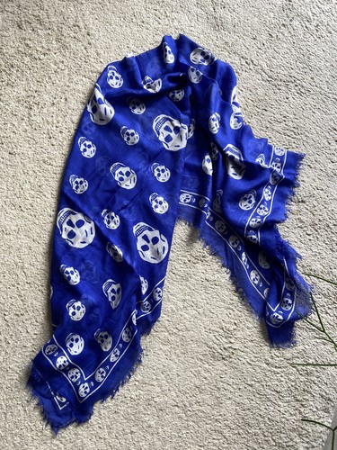 Alexander McQueen 100% authentic skull scarf in electric