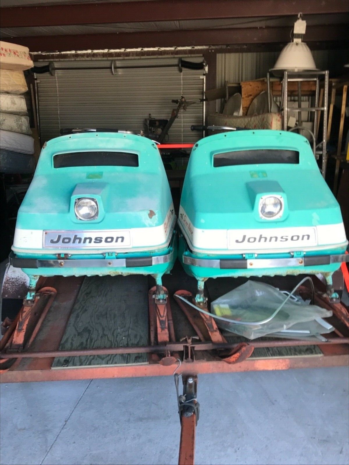 JOHNSON SKEE HORSE OMC 1968 A PAIR WITH '68 TILT TRAILER RARE FIND!