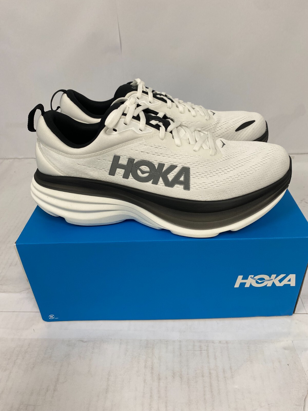 【Hoka】◆Bondi 8 White◆1123202-WWH◆ HOKA ONE ONE Bondi 8 'Triple White' 1123202-WWH