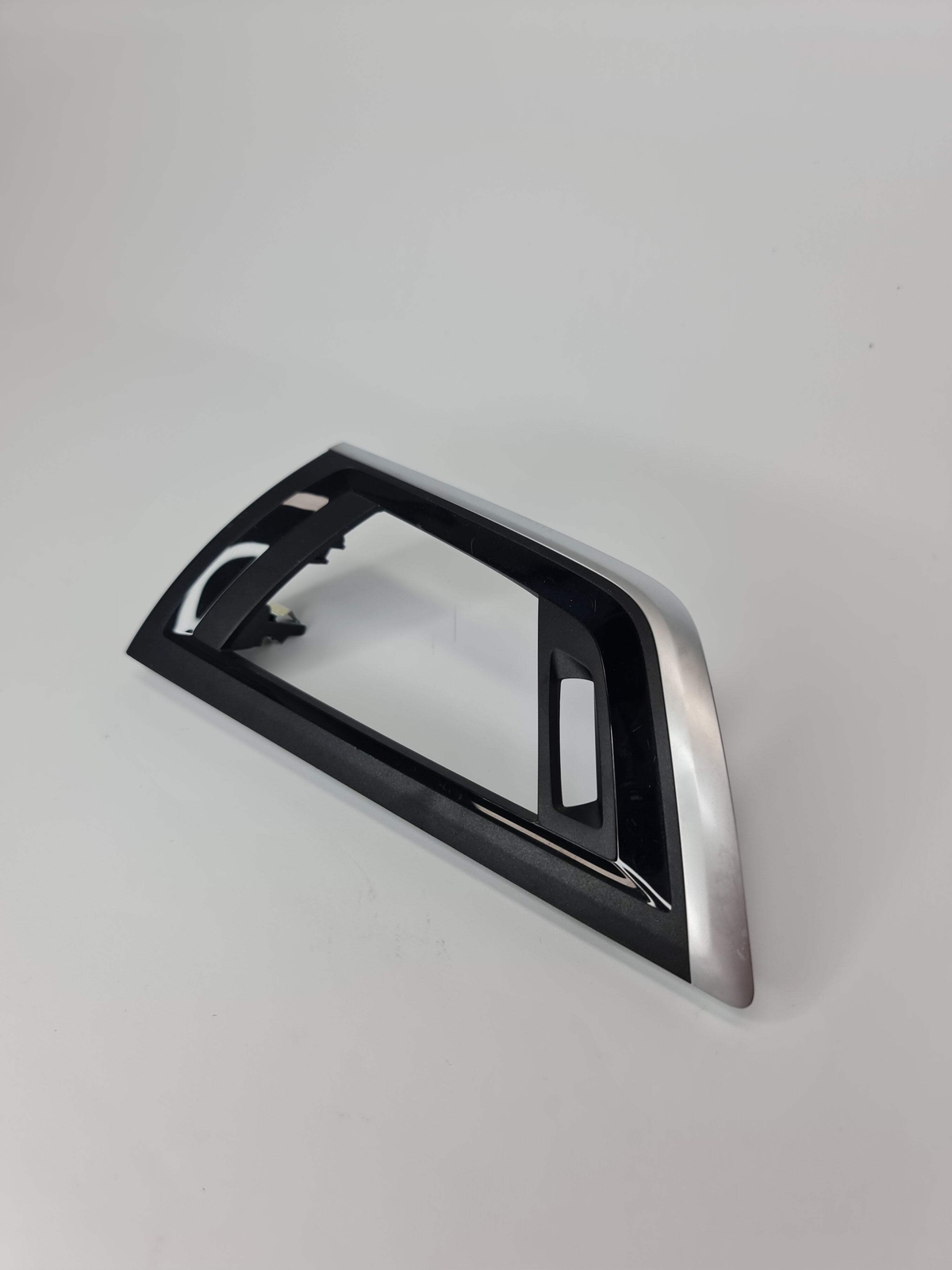 0 Bmw 1 2 Series F20 F21 F22 LCI Trim Air Vent Dashboard Dash Cover Driver's Side image 2