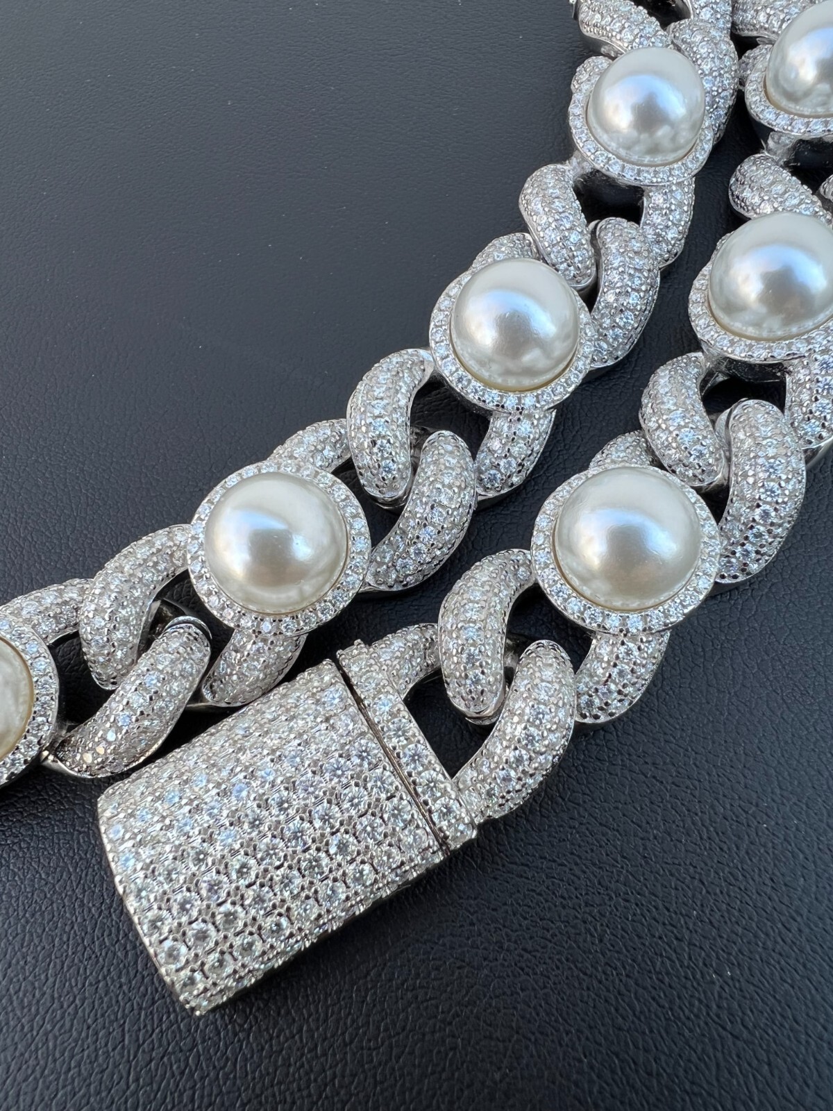 Pre-owned Harlembling Mens Ladies Hip Hop Iced Moissanite Infinity Link 15mm Necklace W. Pearl 14-24" In Silver