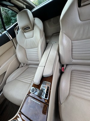 image 3 of interior