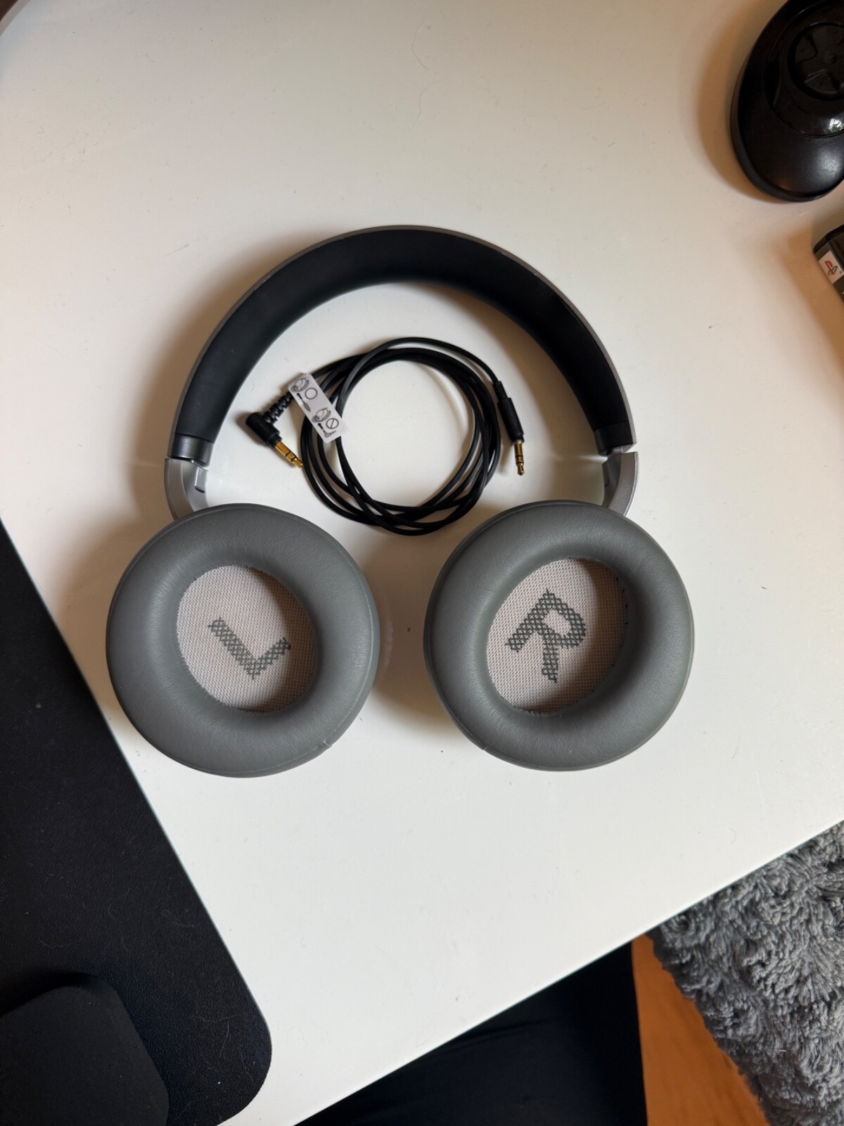 ヘッドホン noise cancelling headphones 700 Amazon.com: Bose 700 Noise Cancelling Wireless Bluetooth