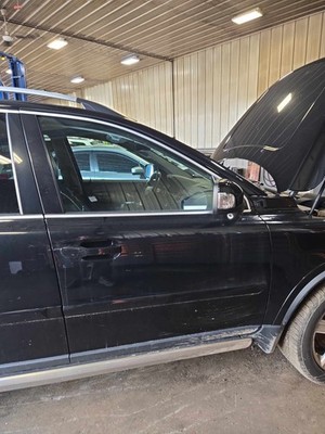 Used Front Right Door Assembly Front fits: 2008 Volvo XC90 R. hardened w/o water