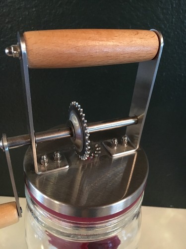 Kilner 1 Quart Glass Butter Churn Churner