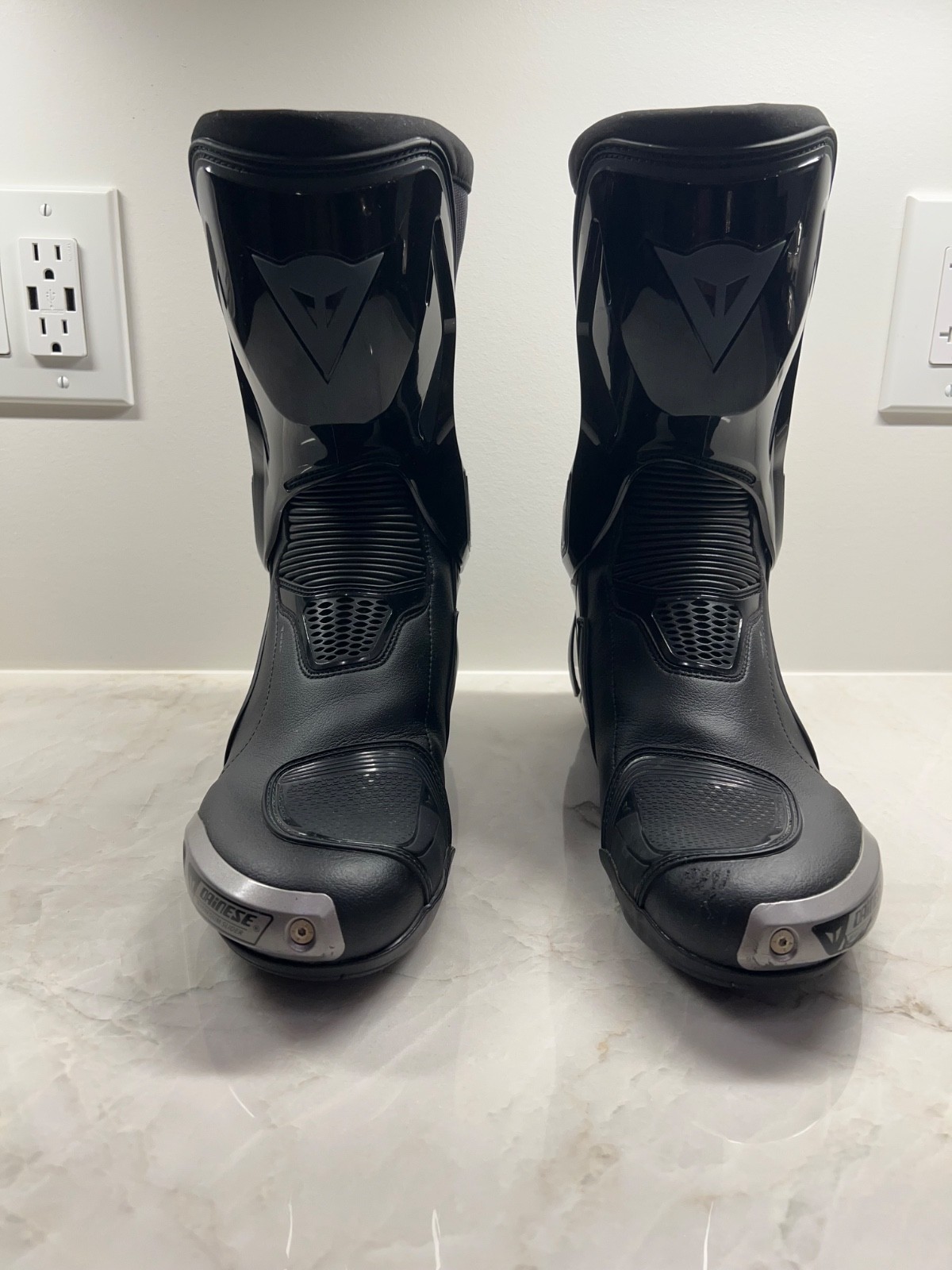 【未使用】Dainese TORQUE D1 OUT AIR BOOTS #27 Dainese Torque D1 Out Air Boots Review: Motorcycle Boots