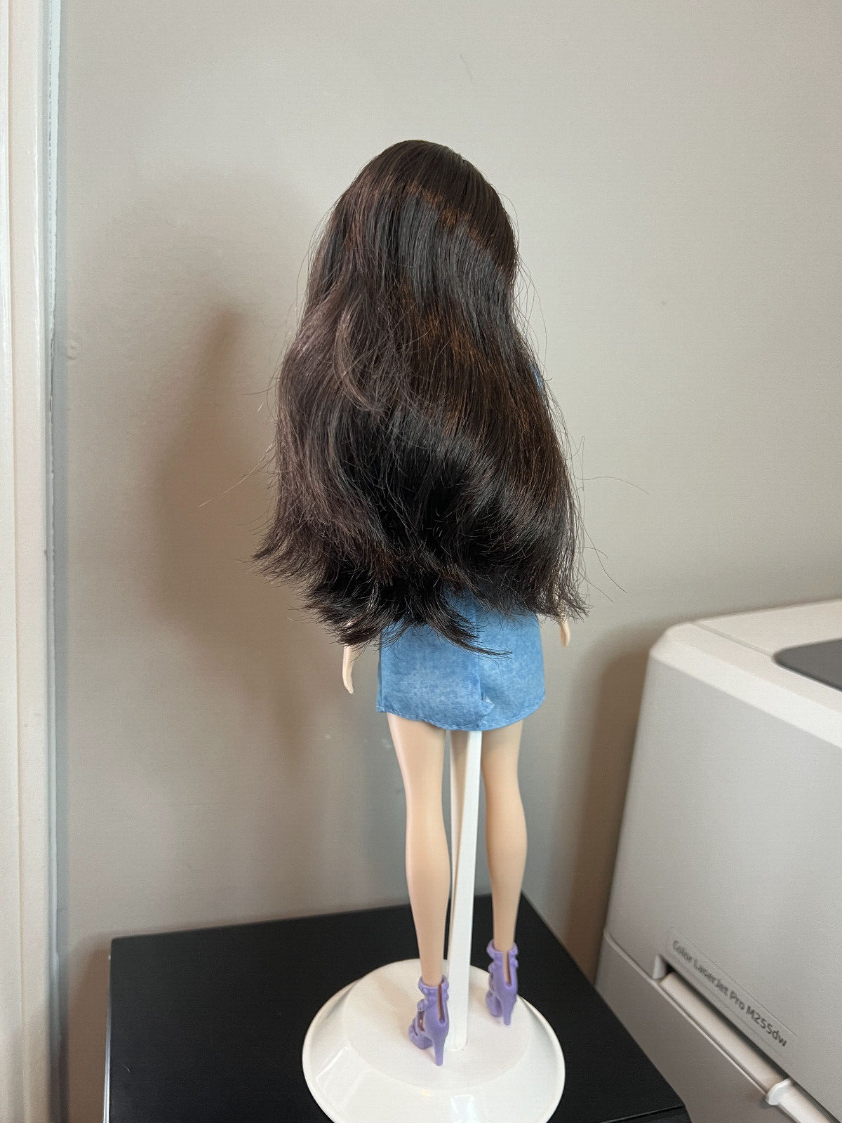 BARBIE Fashionistas Doll - Asian, relaxed arms, long hair