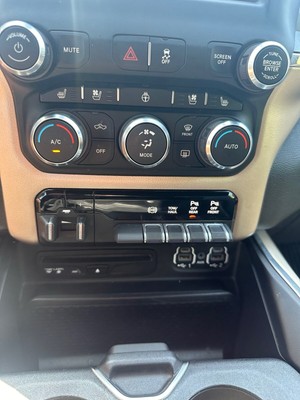 image 9 of interior