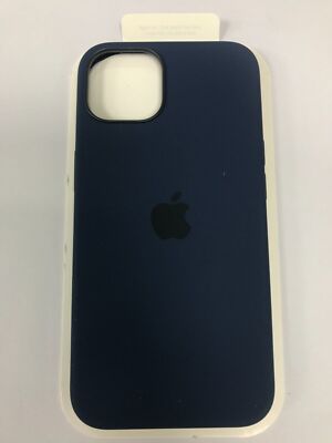 For iPhone 13 Pro Max 13 Pro 13 Apple Silicone Phone Case with MagSafe