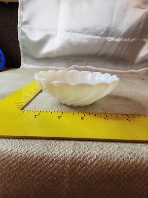 White Milk Glass Decorative Serving Bowl 5 inch Elegant Scallop Pattern