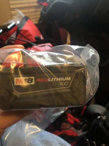 Battery Milwaukee M18 3.0 New