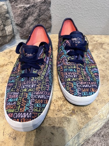 Taylor Swift 1989ツアーグッズ　Ked'sスニーカー&Tシャツ Keds x Taylor Swift TS 1989 World Tour Cities Midnights Eras