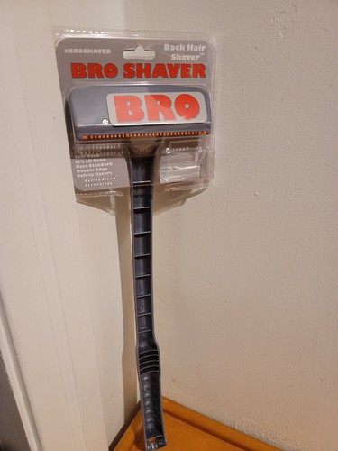 Bro Shaver Back Shaver for Men (DIY) Back & Body Hair Trimmer. Shave Wet or Dry
