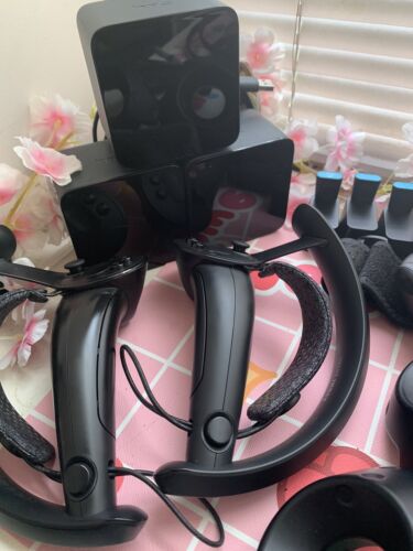 Valve Index Left & Right (Pair) Controllers Replacement Valve Index Left & Right (Pair) Controllers Replacement