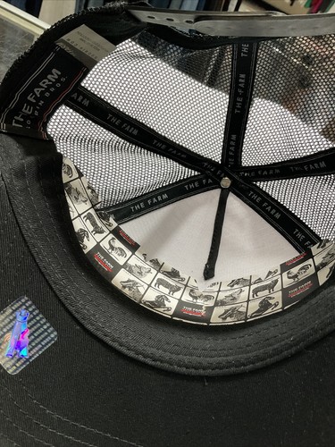 Goorin Bros The Farm Goat Beard Trucker Hat Black/White - New Without Tag