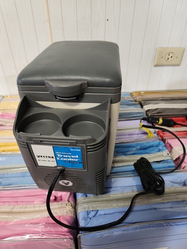 VECTOR VEC222HD MINI CONSOLE TRAVEL COOLER & HEATER w/ car &  wall charger Works