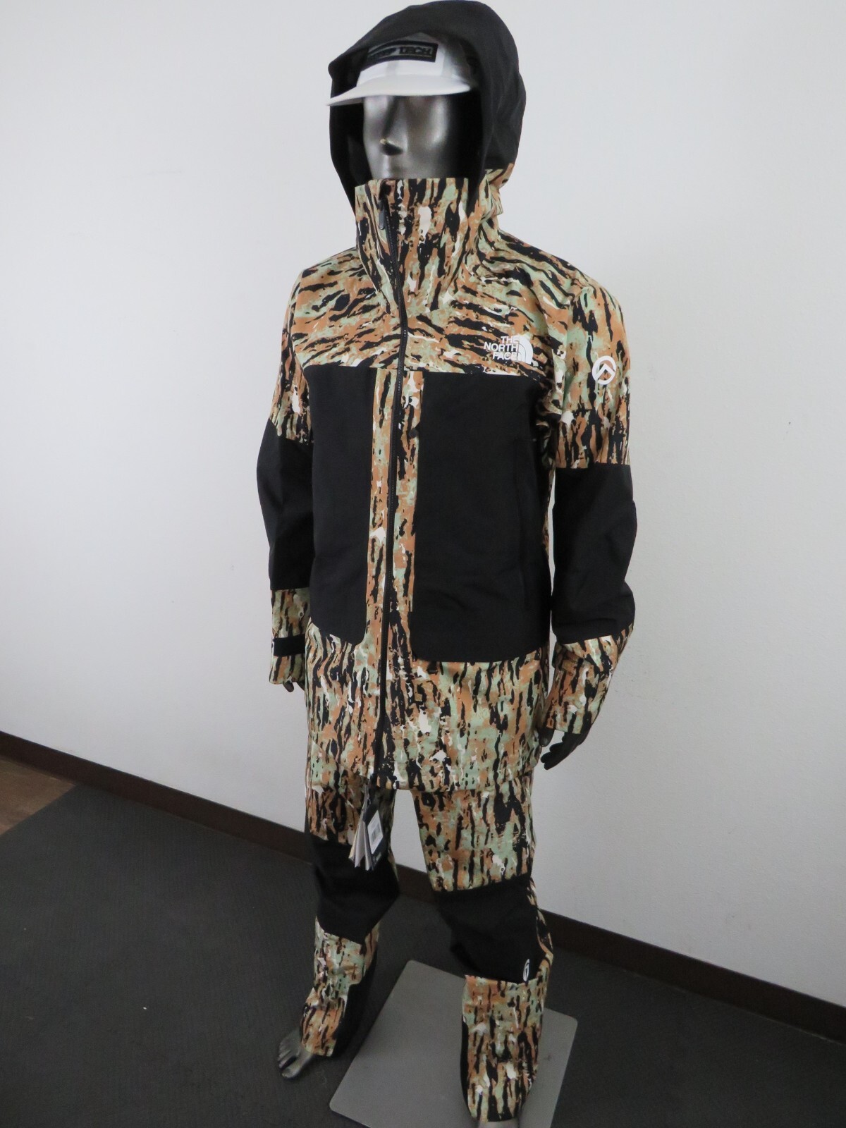 Pre-owned The North Face Mens North Face Summit Verbier Waterproof Gtx Gore Tex Shell Ski Bibs Pant Almon In Black